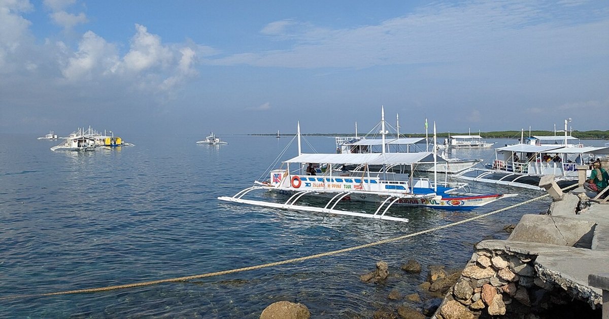 best snorkeling spots in the Philippines